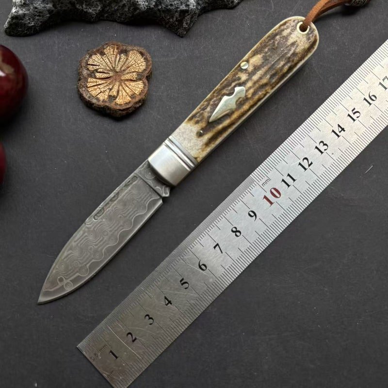 classic-handle-outdoor-edc-folding-knife Classic Handle Outdoor EDC Folding Knife
