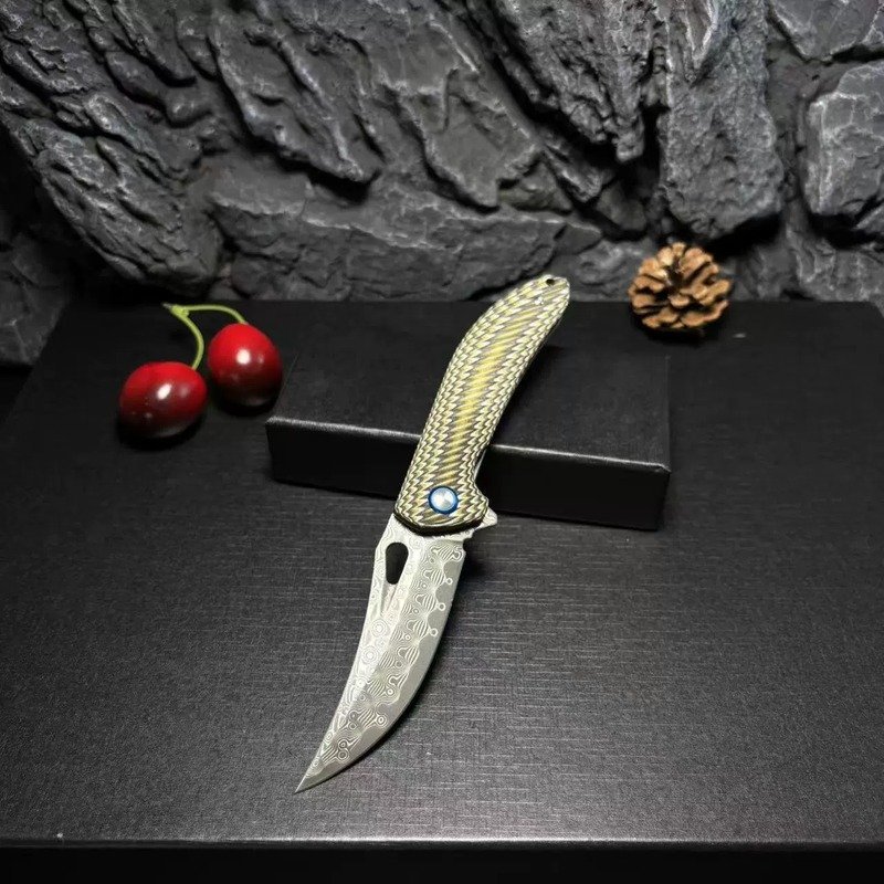 gold-pattern-outdoor-folding-knife Gold Pattern Outdoor Folding Knife